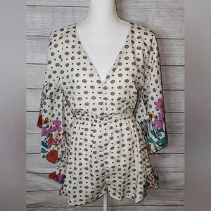 L'atiste by Amy Floral Sleeve Romper Size Small